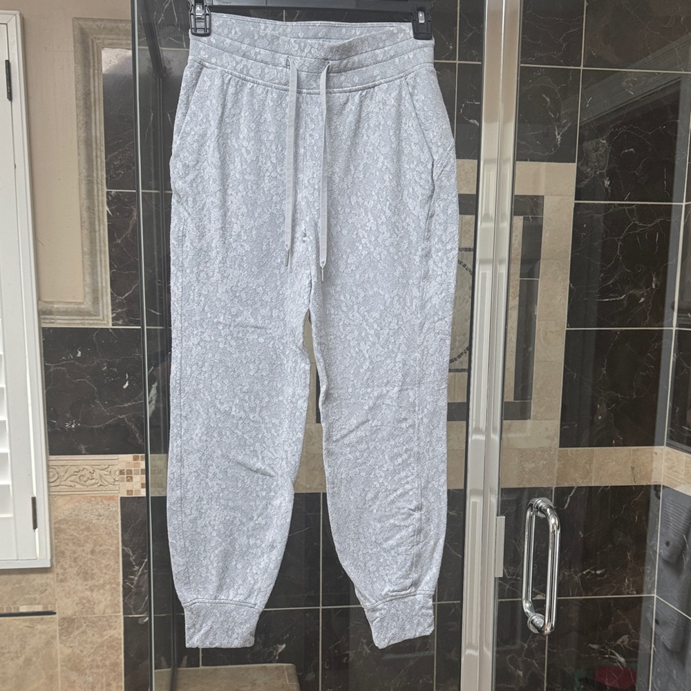 Women’s Lululemon gently used, sizing tag cut off, size 2. Gray Jogger Pants